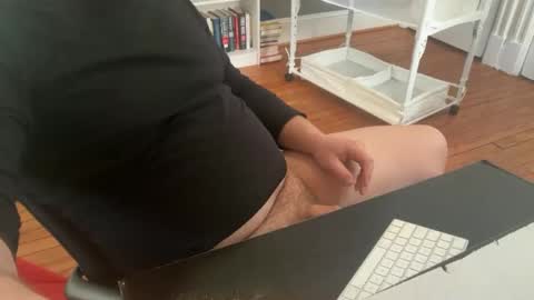 tompalmer886 online show from 02-28-25, 07:35