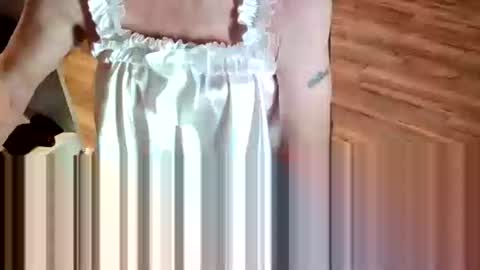 Snapshot of toms6543 chatting on 11-18-25, 09:30 toms6543 online show from 11-18-25, 09:30