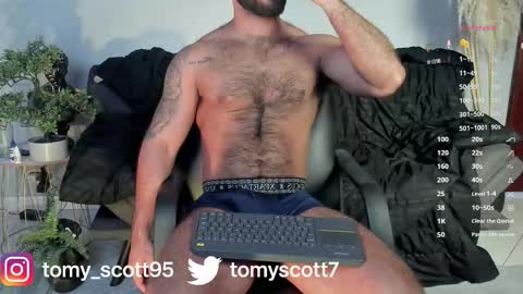 tomy_scott6 online show from 02-11-26, 08:36