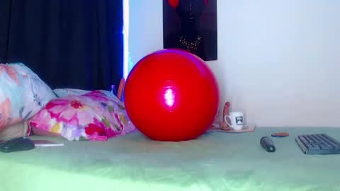 Tomyjailen online show from 02-04-25, 10:34