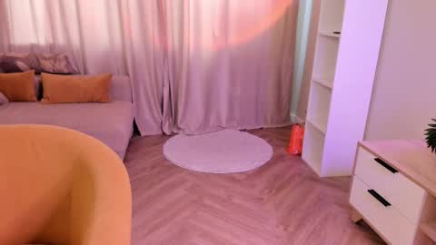 Snapshot of tonacoulson chatting on 02-13-26, 06:42 Eve online show from 02-13-26, 06:42