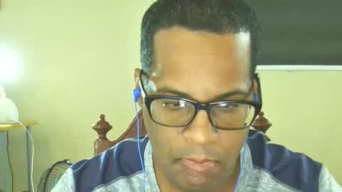 Antonio online show from 02-03-26, 12:54