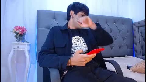 Snapshot of tonnyhawk707 chatting on 10-31-25, 11:22 Tonny online show from 10-31-25, 11:22