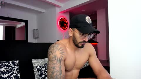 tony muscle1 online show from 12-23-24, 12:35