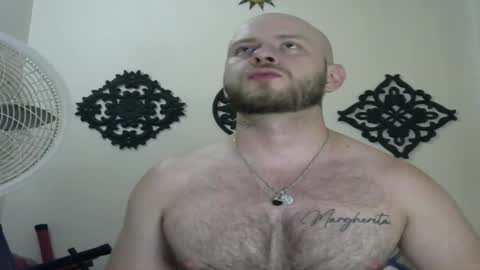 Snapshot of tony_white_7 chatting on 02-22-25, 02:06 TONY online show from 02-22-25, 02:06