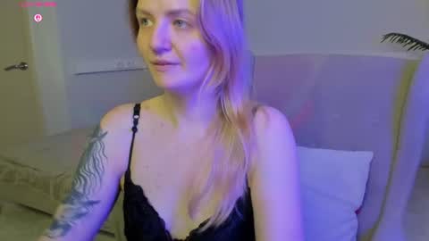 Snapshot of tonyameow chatting on 07-13-26, 01:19 Tonya online show from 07-13-26, 01:19