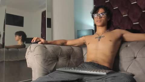 Snapshot of tonybenedetti chatting on 02-06-26, 08:56 Tony Benedetti online show from 02-06-26, 08:56