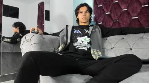 Snapshot of tonybenedetti chatting on 02-24-26, 11:25 Tony Benedetti online show from 02-24-26, 11:25