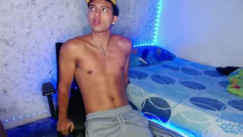 tonydesire_ online show from 06-07-26, 10:13
