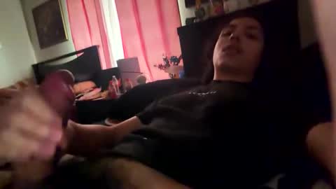 Snapshot of tonygetlit chatting on 02-17-26, 05:19 tonygetlit online show from 02-17-26, 05:19