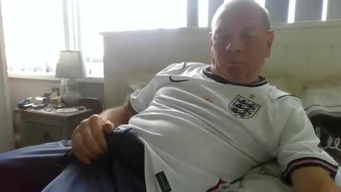 Snapshot of tonygib1962 chatting on 06-23-26, 03:10 tonygib1962 online show from 06-23-26, 03:10