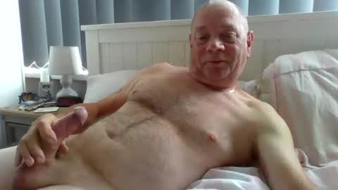 Snapshot of tonygib1962 chatting on 08-02-26, 09:19 tonygib1962 online show from 08-02-26, 09:19