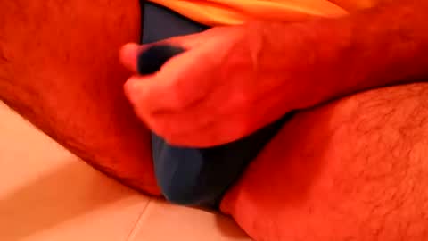 Snapshot of tonymcfly99 chatting on 10-05-25, 02:43 tonymcfly99 online show from 10-05-25, 02:43