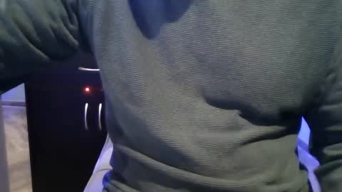 Snapshot of tonymontana202323898991 chatting on 11-04-25, 08:30 tonymontana202323898991 online show from 11-04-25, 08:30