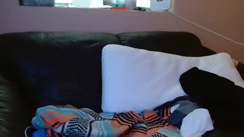 travis online show from 02-16-25, 12:08