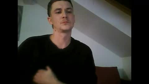 Snapshot of tonystrawberry chatting on 12-22-25, 10:29 tonystrawberry online show from 12-22-25, 10:29