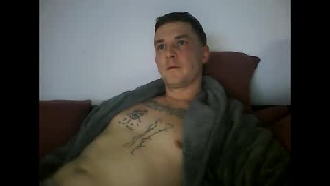 Snapshot of tonystrawberry chatting on 02-12-26, 08:26 tonystrawberry online show from 02-12-26, 08:26