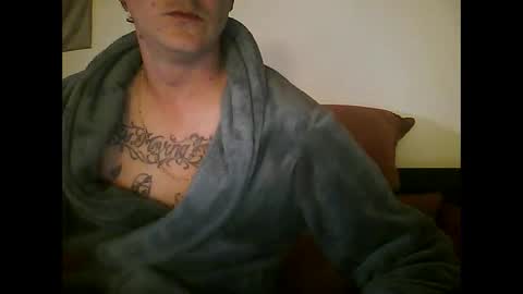 Snapshot of tonystrawberry chatting on 04-30-26, 11:53 tonystrawberry online show from 04-30-26, 11:53