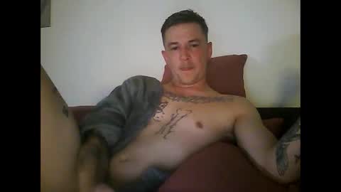 Snapshot of tonystrawberry chatting on 05-08-26, 12:16 tonystrawberry online show from 05-08-26, 12:16