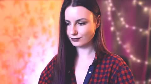 Snapshot of too_beautiful chatting on 01-02-25, 10:11 Elizabeth online show from 01-02-25, 10:11