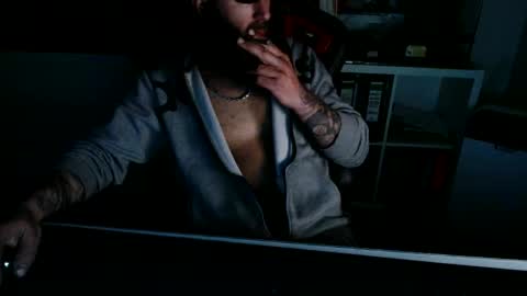 Tobiatch online show from 04-11-26, 01:32