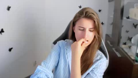 Alisson online show from 09-20-25, 07:26