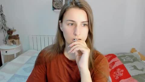 Snapshot of tooboringgirl chatting on 01-18-26, 11:36 Alisson online show from 01-18-26, 11:36