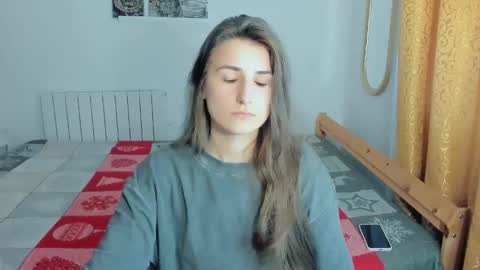 Snapshot of tooboringgirl chatting on 02-27-26, 01:55 Alisson online show from 02-27-26, 01:55