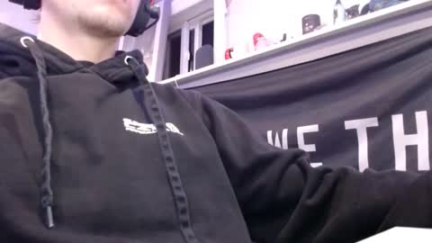 Snapshot of toolitdick chatting on 11-14-25, 01:15 toolitdick online show from 11-14-25, 01:15