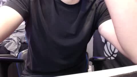 Snapshot of toolitdick chatting on 11-26-25, 08:26 toolitdick online show from 11-26-25, 08:26