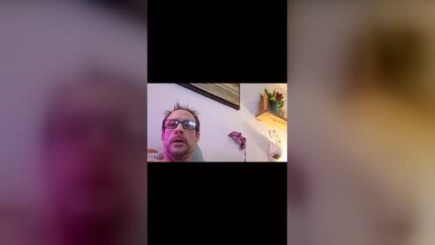 Snapshot of tooshort30w150202 chatting on 02-18-26, 07:26 tooshort30w150202 online show from 02-18-26, 07:26