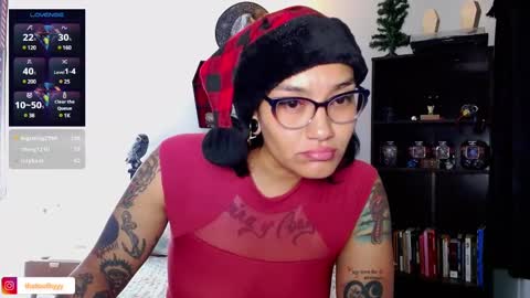 Snapshot of toothyy chatting on 12-25-24, 03:50 toothyy online show from 12-25-24, 03:50