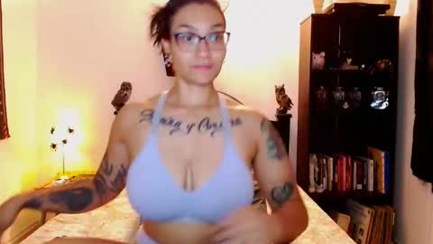 Snapshot of toothyy chatting on 01-26-25, 11:08 toothyy online show from 01-26-25, 11:08