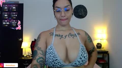 Snapshot of toothyy chatting on 09-24-25, 12:19 toothyy online show from 09-24-25, 12:19