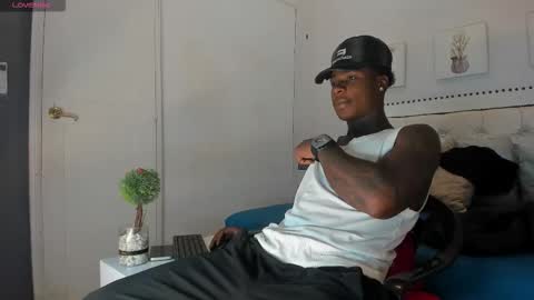 Snapshot of toower_ chatting on 02-25-26, 04:00 T O W E R online show from 02-25-26, 04:00