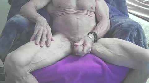 topfortwinks online show from 12-01-25, 04:17