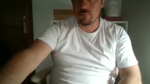 Snapshot of tophunk84 chatting on 03-01-26, 11:01 tophunk84 online show from 03-01-26, 11:01