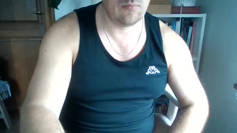 tophunk84 online show from 06-07-26, 10:52