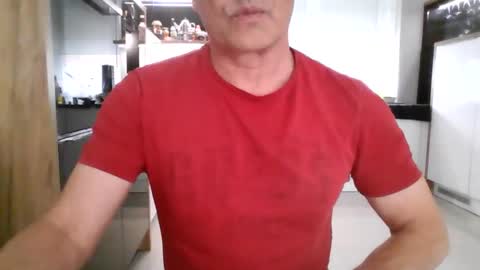 topsecreton online show from 05-06-26, 08:52