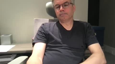 Snapshot of topspin69 chatting on 12-05-24, 03:37 topspin69 online show from 12-05-24, 03:37