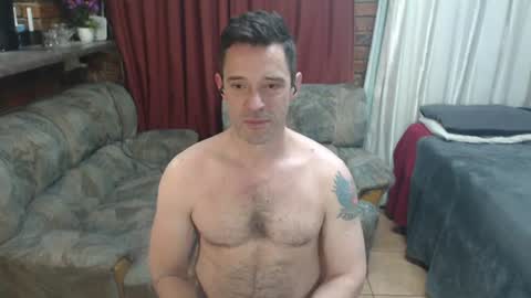 Snapshot of toptobottom4u chatting on 06-17-26, 01:52 toptobottom4u online show from 06-17-26, 01:52