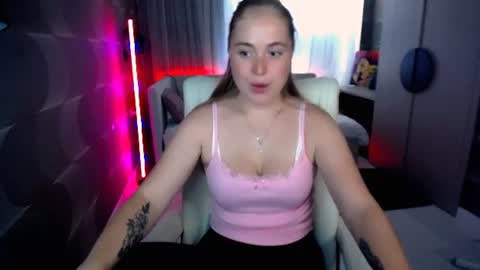 tori_blond online show from 07-08-26, 05:12