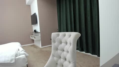 Snapshot of torinova chatting on 12-06-24, 03:44         online show from 12-06-24, 03:44