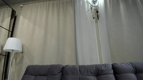 Snapshot of torinova chatting on 12-15-24, 08:04         online show from 12-15-24, 08:04