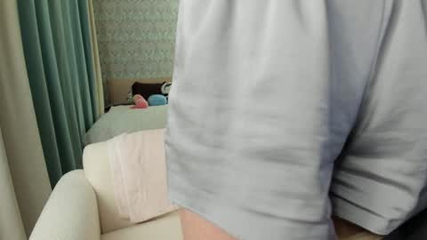 Snapshot of torinova chatting on 12-29-24, 02:49         online show from 12-29-24, 02:49