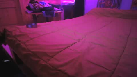 Snapshot of torosko chatting on 01-01-25, 04:07 Torosko online show from 01-01-25, 04:07