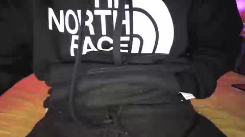 Snapshot of torosko chatting on 01-12-25, 10:01 Torosko online show from 01-12-25, 10:01