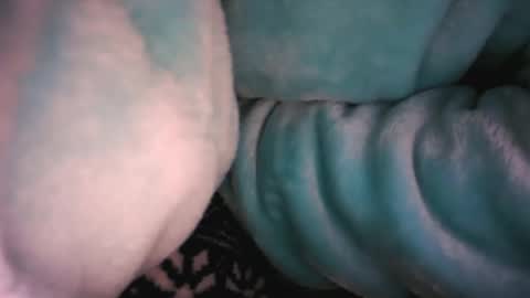 Snapshot of torosko chatting on 02-16-25, 05:37 Torosko online show from 02-16-25, 05:37