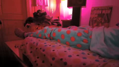 Snapshot of torosko chatting on 03-07-25, 12:26 Torosko online show from 03-07-25, 12:26