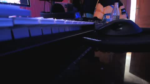 Snapshot of torosko chatting on 03-08-25, 08:00 Torosko online show from 03-08-25, 08:00